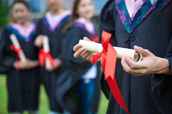 大学生入户广州的条件