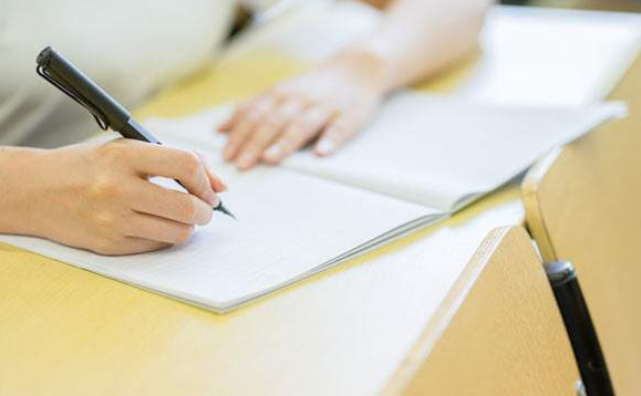 野鸡大学有哪些特征？如何辨别？